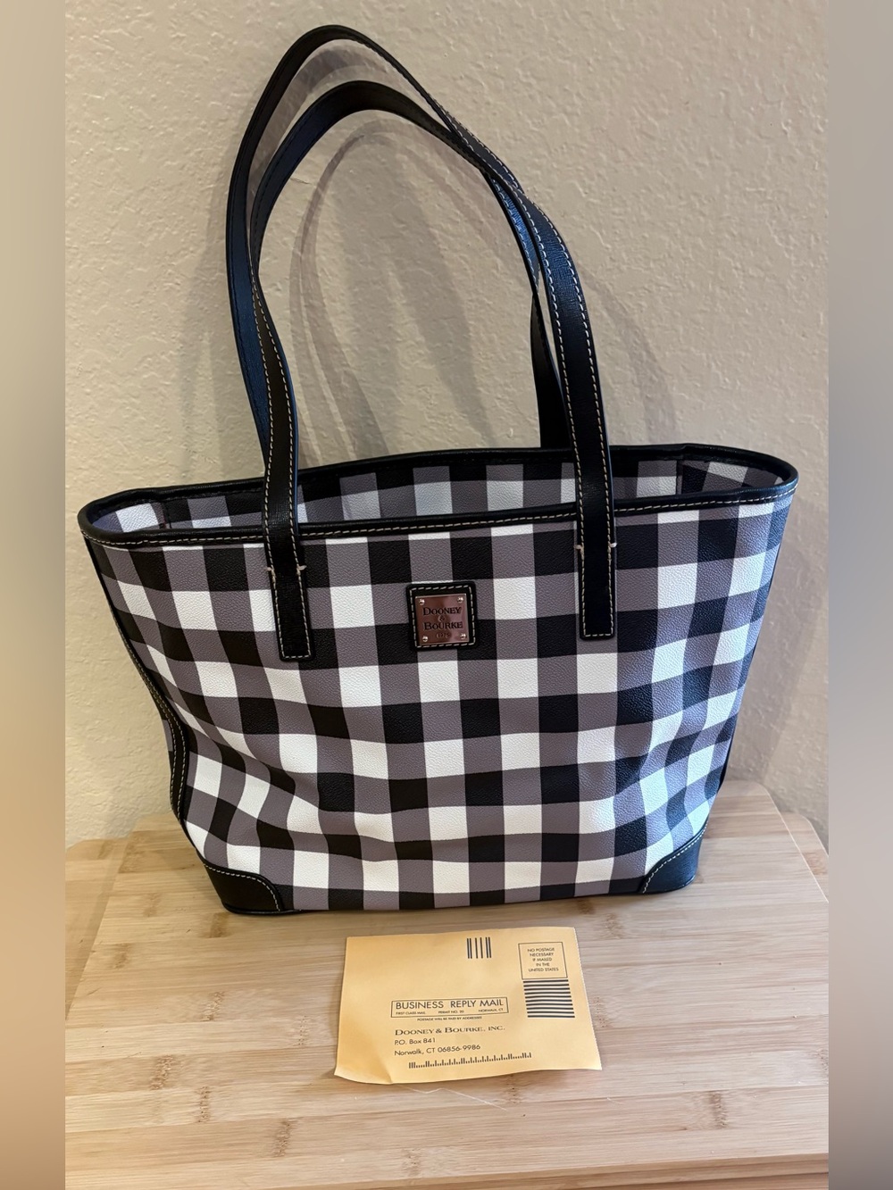 Dooney & Bourke Charleston Shopper Tote buffalo check black and white NWT
